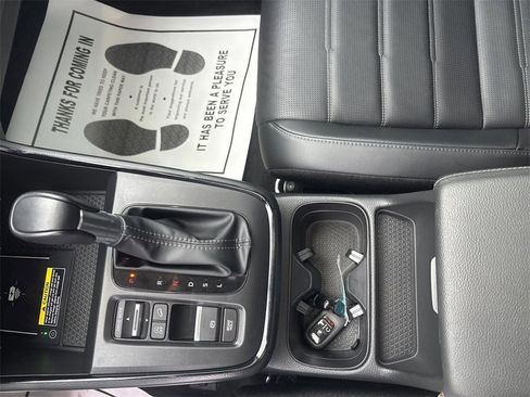 Used 2024 Honda CR-V EX-L image 27
