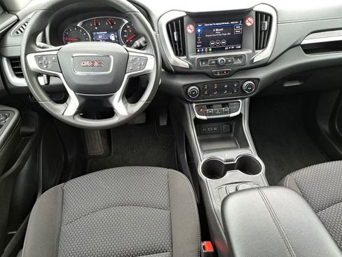 Used 2024 GMC Terrain SLE FWD image 18