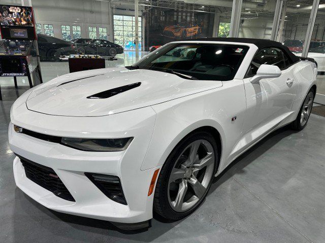 Used 2016 Chevrolet Camaro SS RWD image 41