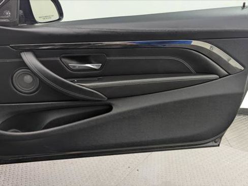 Used 2016 BMW M4 Coupe image 17