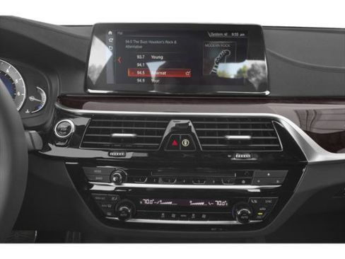 Used 2019 BMW M550i xDrive AWD/4WD image 13