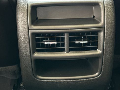 Used 2023 Cadillac XT5 Premium Luxury image 15