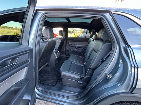 Used 2023 Volkswagen Atlas Cross Sport SEL image 64