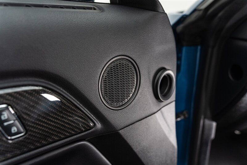 Used 2021 Ford Mustang Shelby GT500 w/ Carbon Fiber Track Pack RWD image 92
