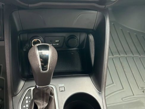 Used 2015 Hyundai Tucson GLS image 39