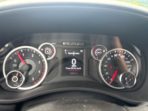 Used 2025 RAM 2500 Big Horn AWD/4WD image 14