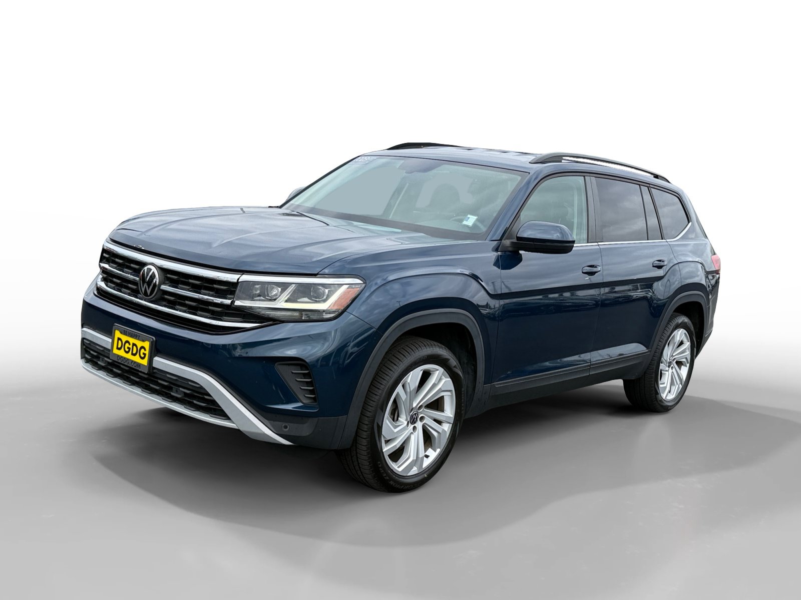 Certified 2023 Volkswagen Atlas SE FWD image 1
