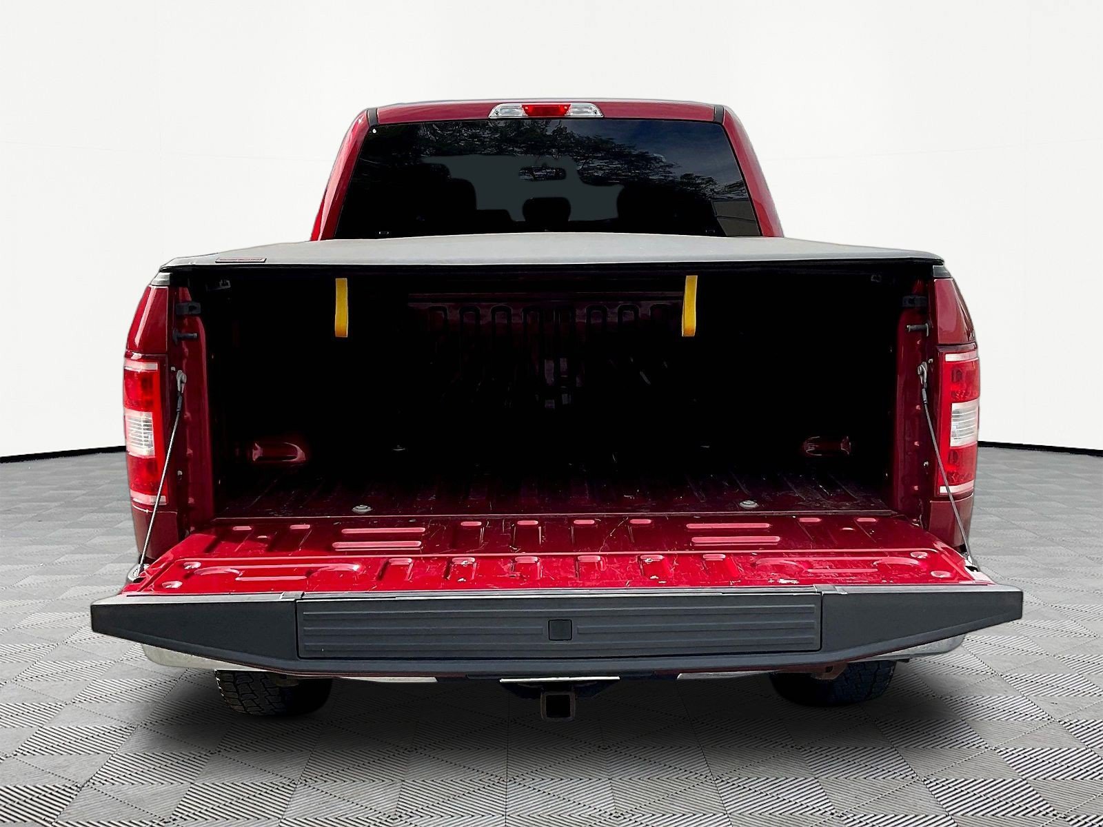 Used 2019 Ford F150 XLT w/ Equipment Group 302A Luxury AWD/4WD image 7