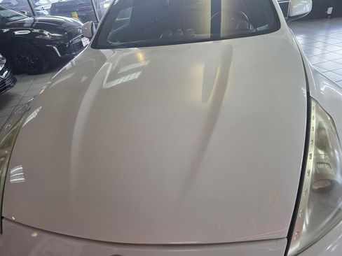 Used 2015 Nissan 370Z Touring Sport RWD image 29