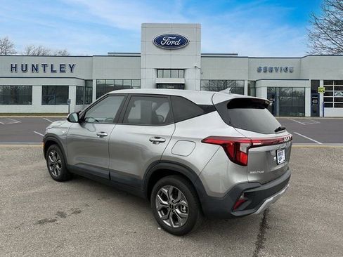 Used 2024 Kia Seltos LX image 6