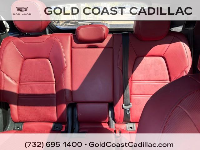 Used 2020 Porsche Cayenne AWD/4WD image 16