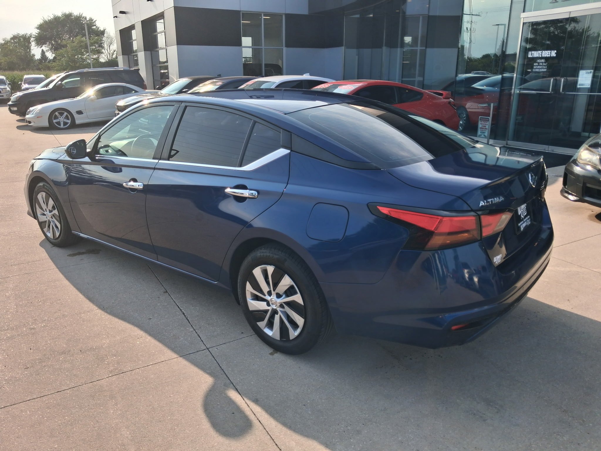 Used 2021 Nissan Altima 2.5 S w/ Driver Assist Package FWD image 7