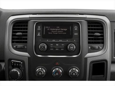Certified 2019 RAM 1500 Express w/ Express Value Package AWD/4WD image 7