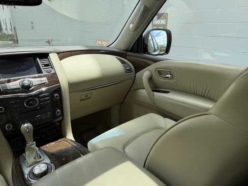 Used 2015 INFINITI QX80 4WD w/ 22" Wheel Package image 35