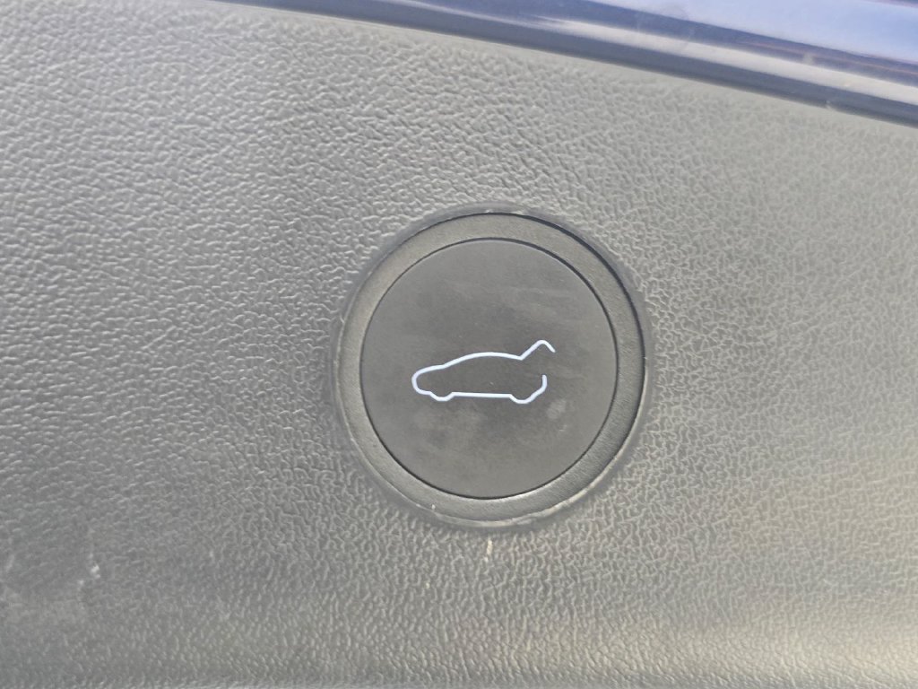 Used 2023 Tesla Model 3 Standard Range RWD image 28