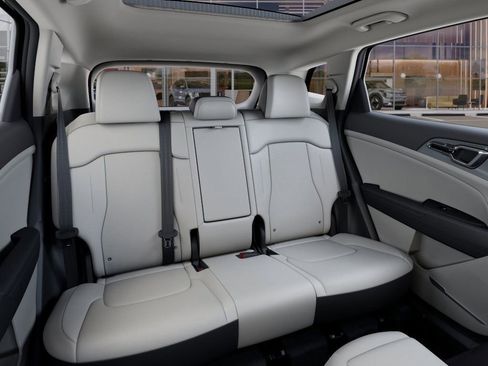 New 2026 Kia Sportage EX image 31