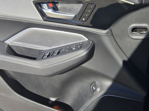 Certified 2026 Acura MDX w/ Technology Package image 30