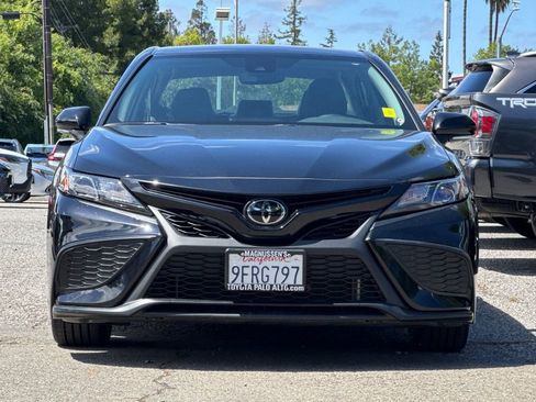 Certified 2023 Toyota Camry SE w/ Blackout Package (TMS) image 8
