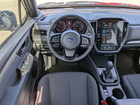 Certified 2025 Subaru Forester Premium AWD/4WD image 16