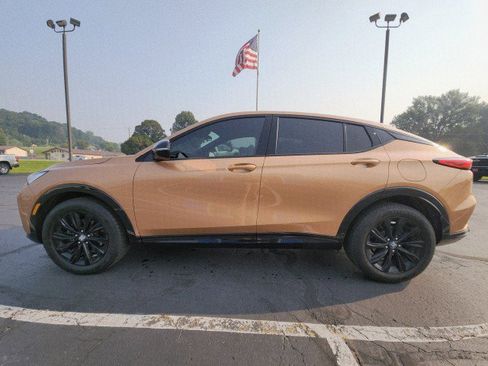 Used 2024 Buick Envista Sport Touring w/ Convenience I Package image 2