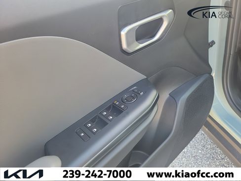 New 2025 Kia K4 FWD image 23