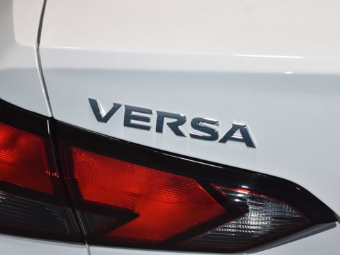 New 2025 Nissan Versa S w/ Trunk Package image 22
