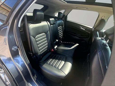 Used 2024 Ford Edge SEL w/ Convenience Package AWD/4WD image 17