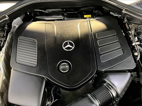 Used 2023 Mercedes-Benz GLC 300 4MATIC image 31