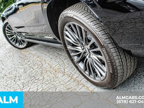 Used 2026 Cadillac Escalade Platinum Sport w/ LPO, Floor Liner Package AWD/4WD image 12