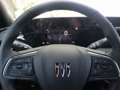 New 2025 Buick Envista Preferred w/ Convenience I Package image 17