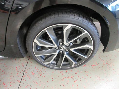 Used 2020 Toyota Corolla SE FWD image 26