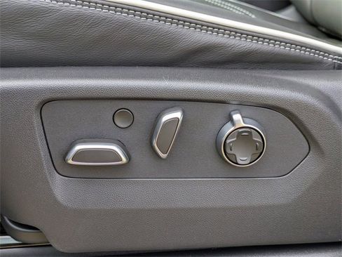 New 2026 GMC Sierra 1500 AT4X w/ LPO, Black Badging Package image 22