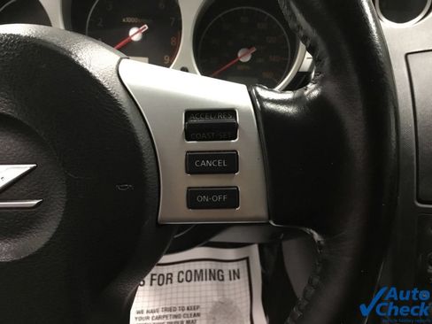 Used 2008 Nissan 350Z Enthusiast RWD image 32