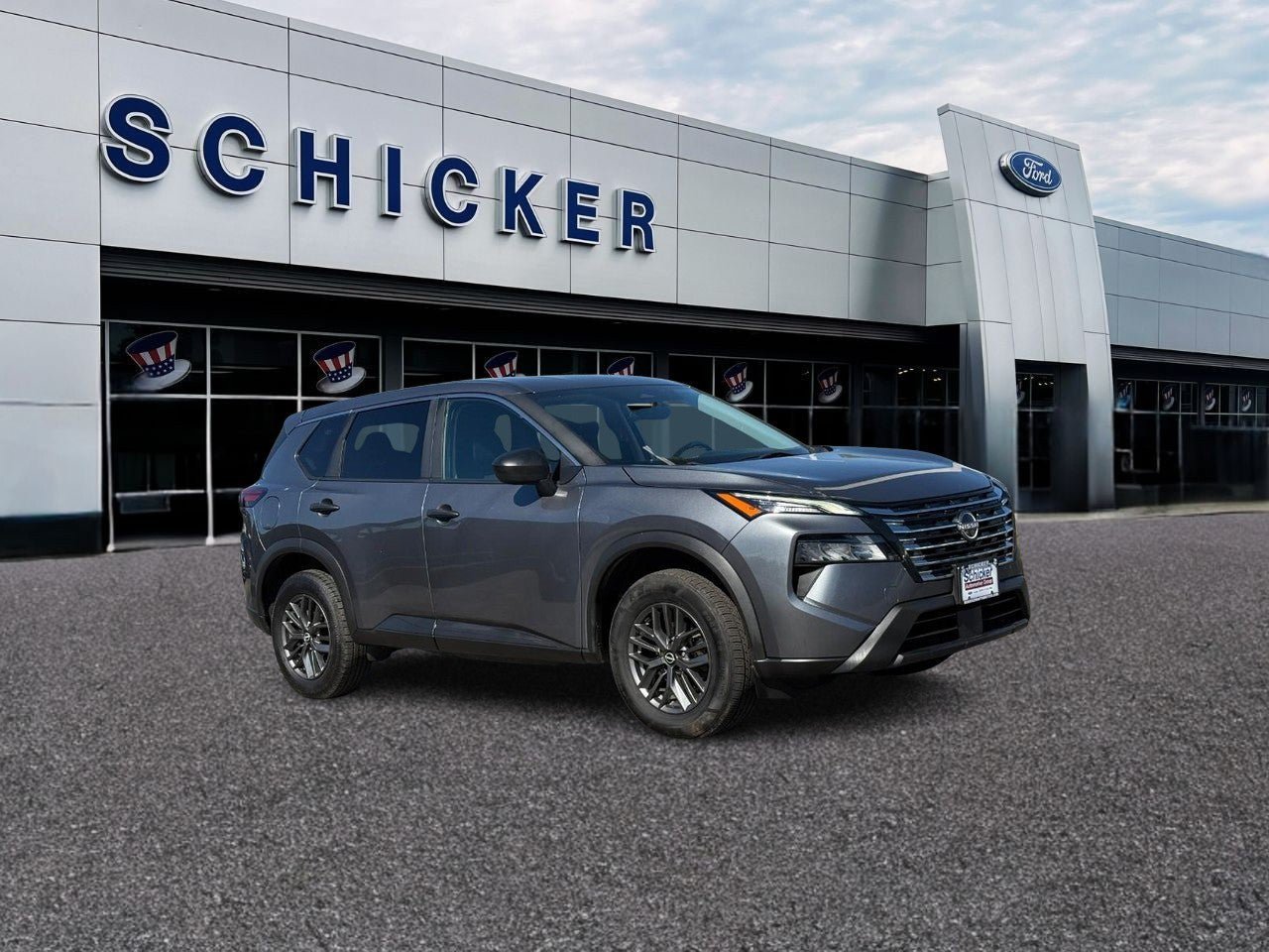 Used 2024 Nissan Rogue S FWD image 1