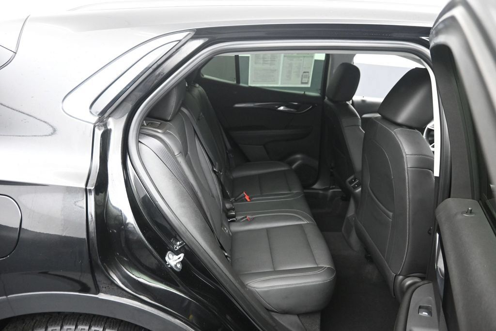 Used 2024 Buick Envision Preferred AWD/4WD image 10