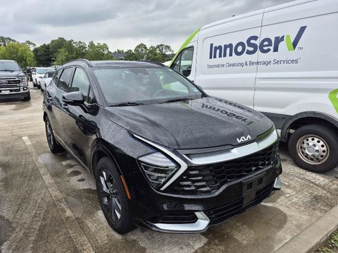 Used 2024 Kia Sportage SX FWD image 12