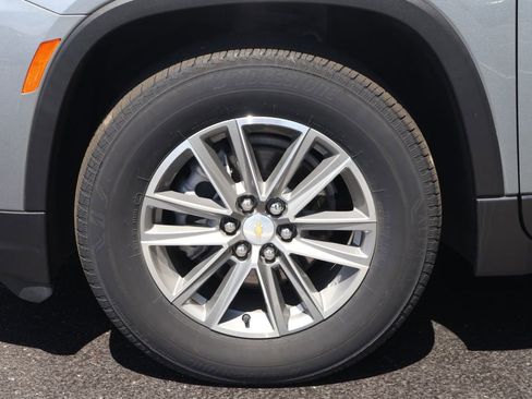 Used 2023 Chevrolet Traverse LT w/ LPO, Floor Liner Package AWD/4WD image 12