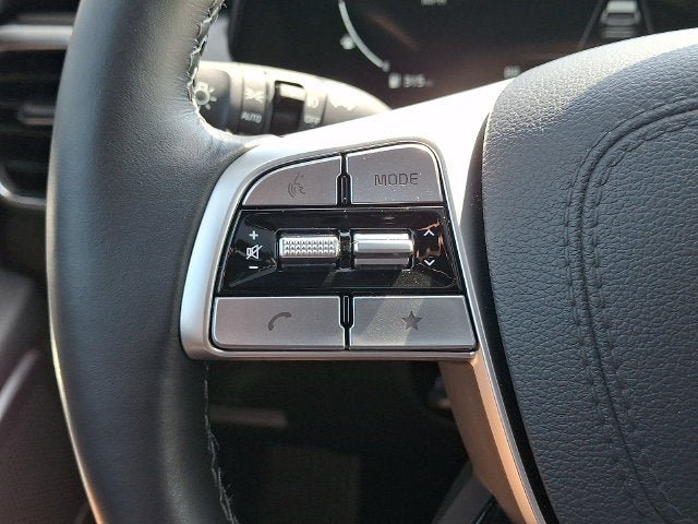 Used 2025 Kia Telluride AWD image 22