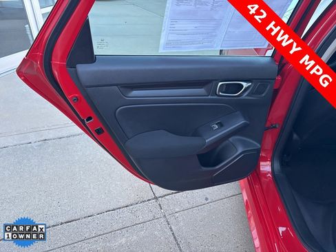 Used 2023 Honda Civic EX image 10