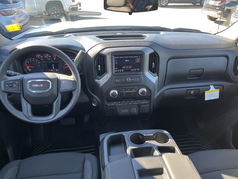 New 2026 GMC Sierra 1500 Pro image 4