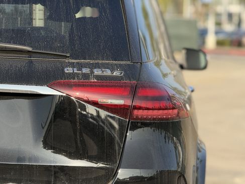 New 2026 Mercedes-Benz GLE 63 AMG S image 10