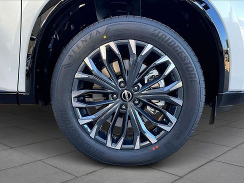 New 2026 Nissan Rogue Platinum w/ Tech Package image 12