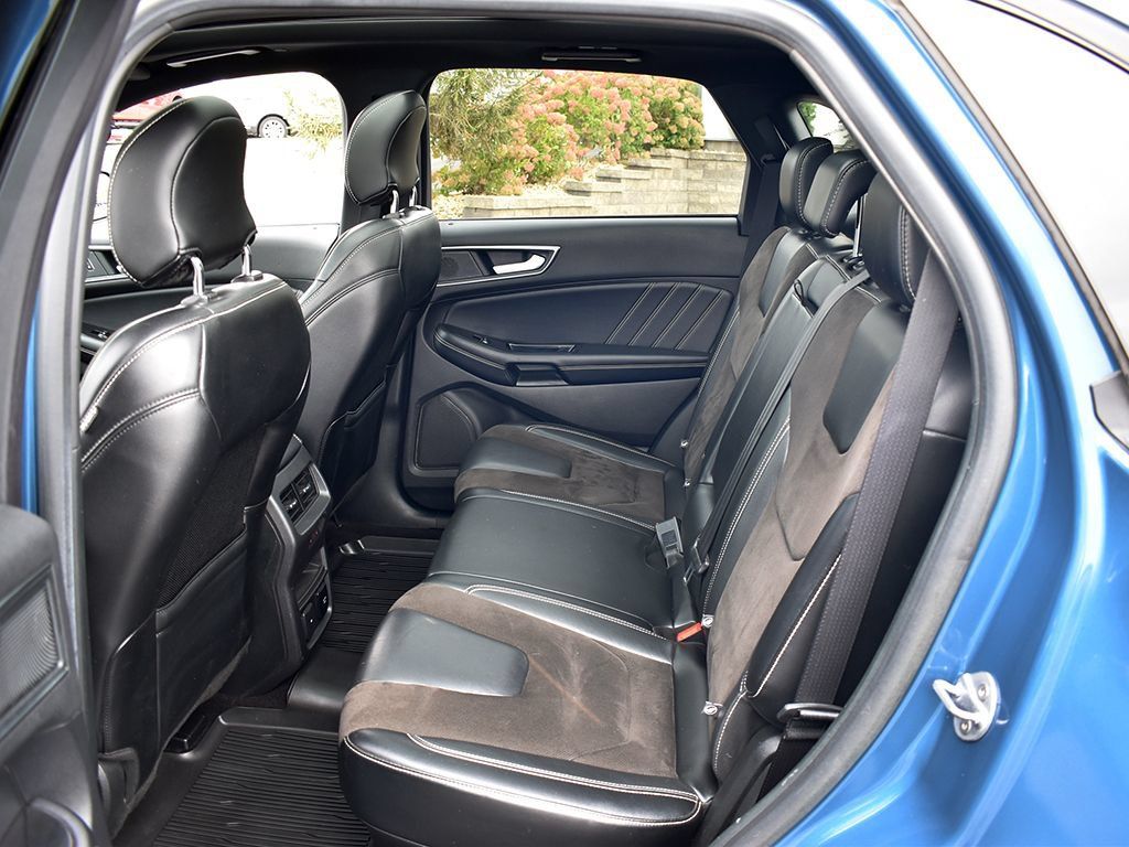 Used 2019 Ford Edge ST w/ Equipment Group 401A AWD/4WD image 6