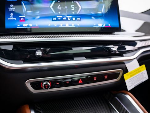 New 2027 BMW X6 M60i AWD/4WD image 28
