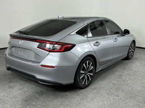 Used 2023 Honda Civic EX-L image 3