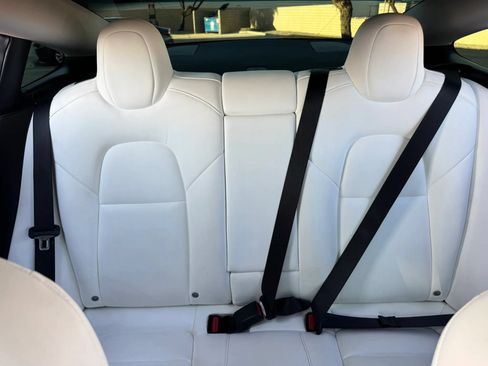 Used 2021 Tesla Model 3 Performance AWD/4WD image 29