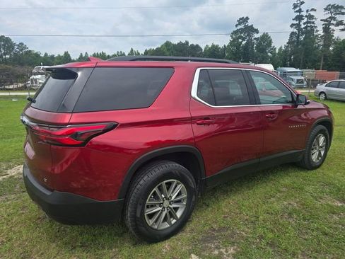 Used 2023 Chevrolet Traverse LT AWD/4WD image 7