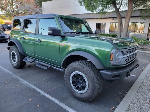 Certified 2023 Ford Bronco Badlands image 9