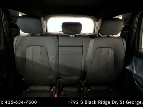 Certified 2025 Mercedes-Benz GLB 250 4MATIC image 26