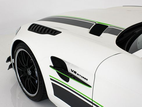 Used 2020 Mercedes-Benz AMG GT R image 5